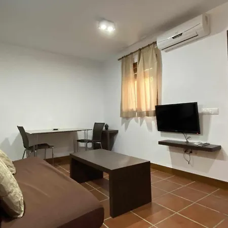1 Ragel Costa Aparthotel *